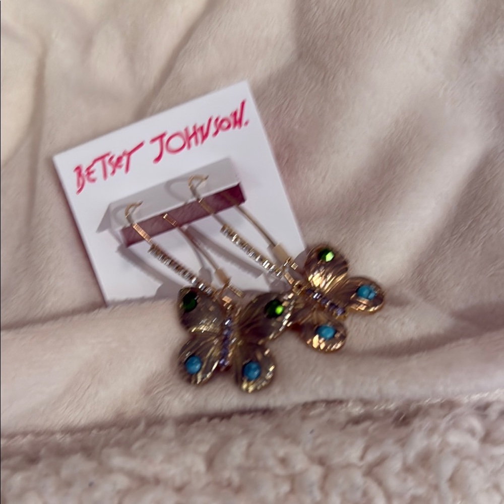 Betsey Johnson Gold Butterfly Earrings. NWT - Picture 5 of 14